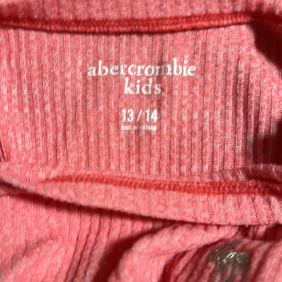 Abercrombie Top - Picture 3 of 3